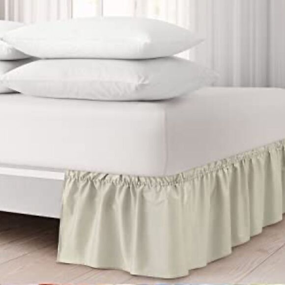 NEW Ruffled Grey Queen Bed Skirt Hotel Luxury Collection - cream - Queen/King - Picture 1 of 3
